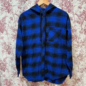 Maurices Blue & Black Plaid Button-Up Hoodie Flannel Shirt Large